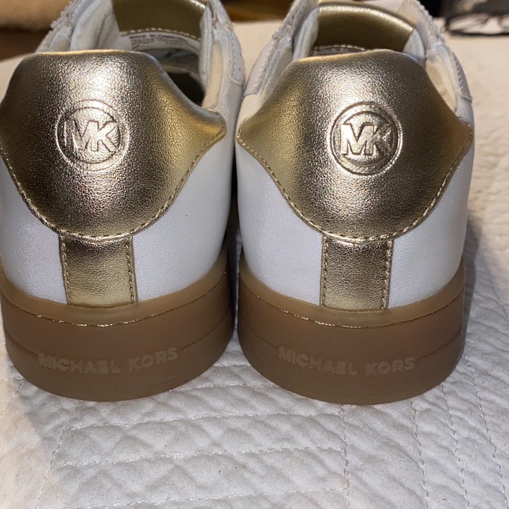 Michael Kors MK Cloth Trainers White Sneakers New - Picture 9 of 12